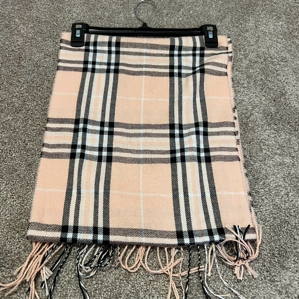 100% Cashmere Scarf One Size Fits All Unisex Made In Scotland Pink Check